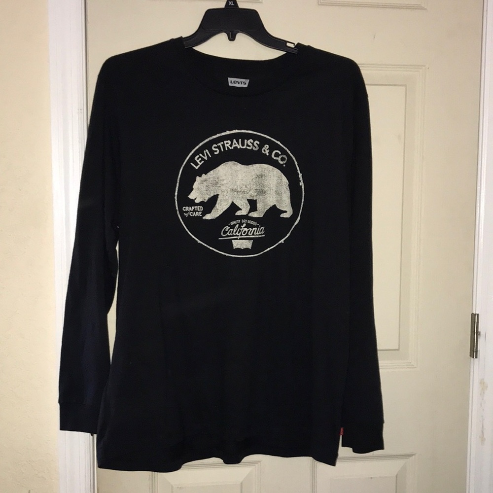 Levi long sleeve shirt